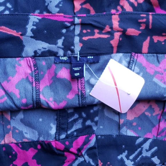 NWT GAP Multicolor Skirt with Pockets - Picture 6 of 8
